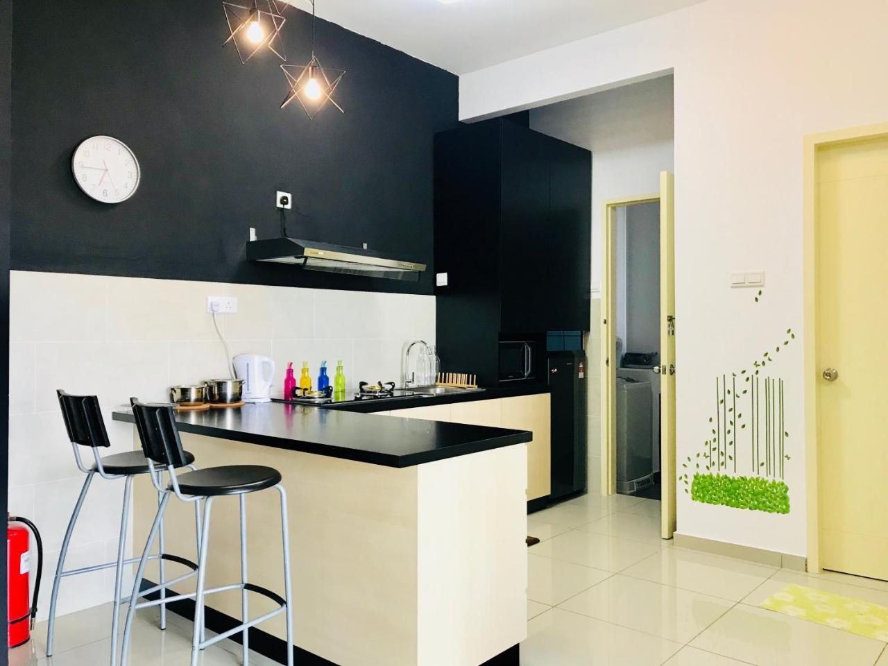 Atlantis Apple Home Melaka Townarea Exterior photo